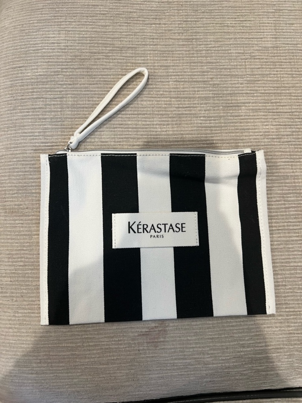 Kerastase (Kérastase) Black & White make up bag